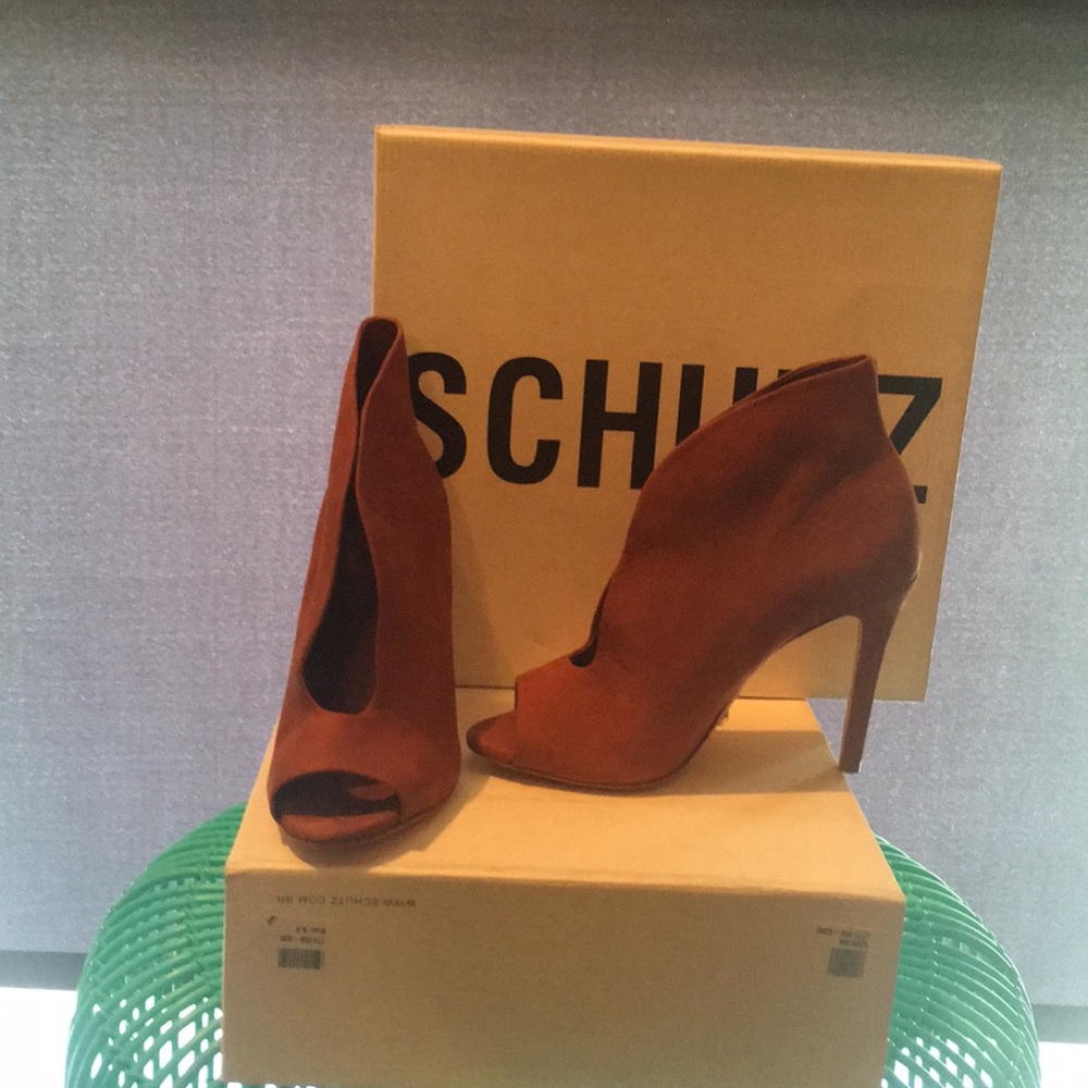 Schultz booties burnt orange